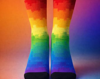 LGBT-Socken - Regenbogen gestreifte Crew-Socken - Gay Pride Bekleidung Geschenk
