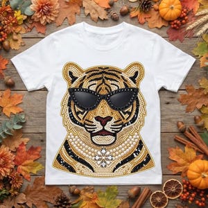 Tiger Sunglasses Pearl Necklace Boujee Rhinestone Beaded Gold Patch 300 DPI PNG Clipart