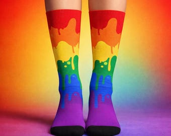Gay Crew Socken - Regenbogen gestreifte Pride Socken - Buntes Geschenk