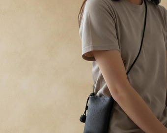 Mini PU Leather Crossbody Phone Bag – Compact Square Purse, Lightweight Minimalist Shoulder Bag