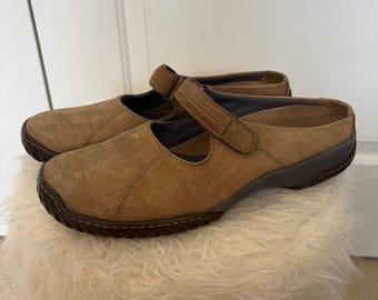 Zapatos tipo mule cómodos de piel estilo Mary Jane de Clarks, talla 10.