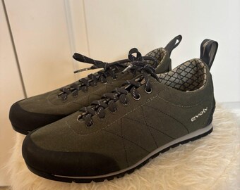 Evolv Cruzer Psyche in olive Night size 6