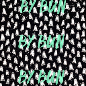 May include: A black background with a repeating pattern of white ghosts. The text "By Bun" is written in green across the image three times.