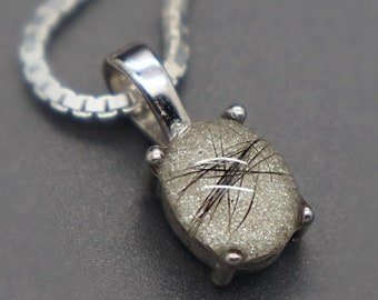 Collar de pelo de bebé, Recuerdo de pelo de bebé, Primer recuerdo de corte de pelo, Luto de joyería para el cabello, Pérdida de un ser querido, Medallón de cabello personalizado, Personalizado