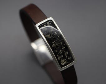 Einäscherungsarmband aus Leder, Einäscherungsarmband für Herren, Schmuck aus Einäscherungsasche, Aschearmband für Herren, Silbernes Einäscherungsarmband, Urnenarmband, Verlust