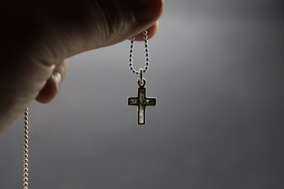 Cremation jewelry shop cross