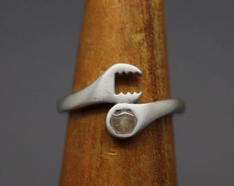 Cremation Ring Band, Cremation Rings for Men, Mans Memorial Gift, Wrench Ring, Grief Gift for Men, Cremation Jewelry Ashes, Silver Cremation