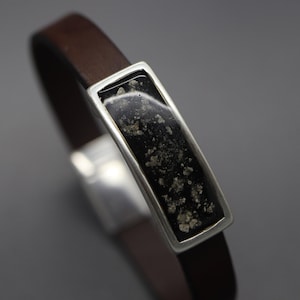 Cremation Leather Bracelet, Cremation Bracelet for Men, Cremation Jewelry Ashes, Ash Bracelet for Men, Silver Cremation, Urn Bracelet, Loss
