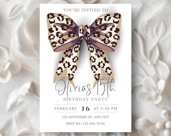 Invitación de cumpleaños con lazo de leopardo, estampado de guepardo, para adolescente. Plantilla editable de Canva (descarga digital).