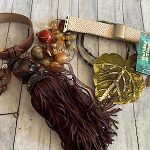 Boho Jewelry Craft Lot. Vintage Jewelry Lot. Junk Jewelry Lot. DIY Jewelry Craft Lot. Mixed  Jewelry Lot
