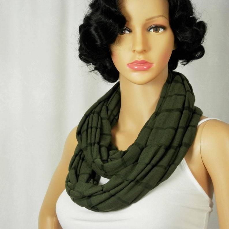 green jersey scarf
