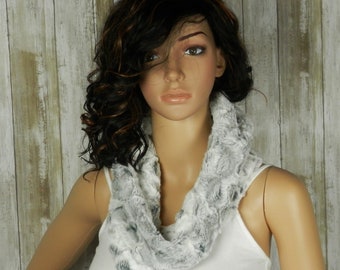 Snowy Owl Cowl Infinity Scarf, Faux Fur Neck Warmer, Beautiful Embossed Snowy Owl Feather Design,  Cuddly Soft and Warm, Light and Easy Wear