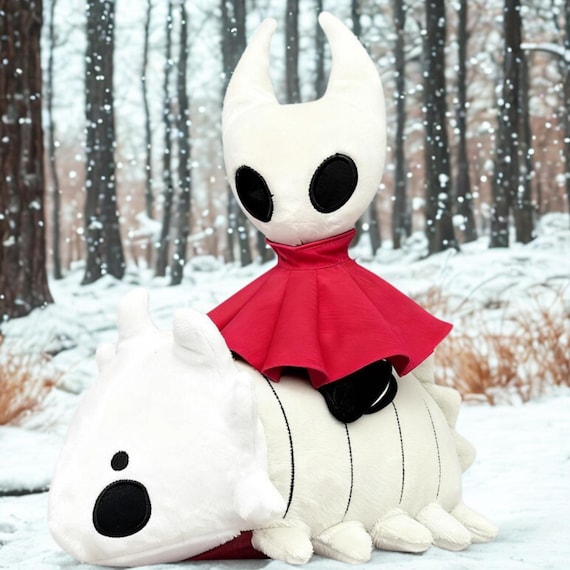 Handmade Hornet and Bell Beast Plush Set Silksong Game Collectible Soft Fleece Doll Hollow Knight Inspired Gift for Fans