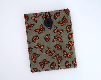 Kindle Paperwhite Cover, Kindle Sleeve, eReader, Handmade Kindle Case, Fits 11th and 12th generation - Monarch Butterflies on Green