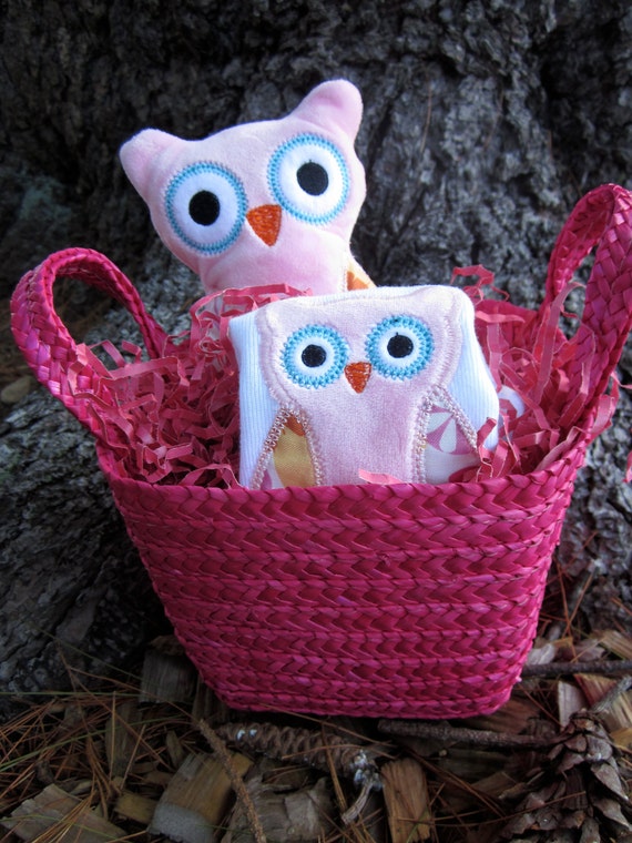 Items similar to Owls Nest ( Monogrammed Pillow, Onesie & Burp Cloth
