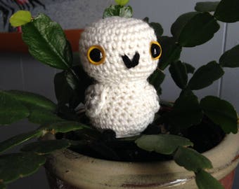 Snowy Owl Amigurumi - MADE to ORDER - Book Lovers, Snowy Owl