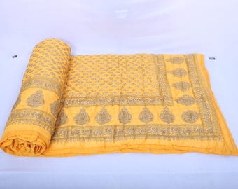Couverture en coton imprimé Dy Gold à motif floral fait main, courtepointe : Jaipuri Razai indien léger