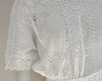Vestido de novia antiguo de la década de 1900, de encaje floral de algodón blanco, con falda amplia, talla XS