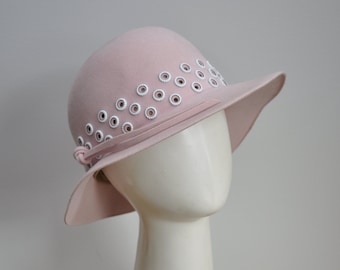 vintage 1970s pink ADOLFO wool wide brim bucket hat grommets