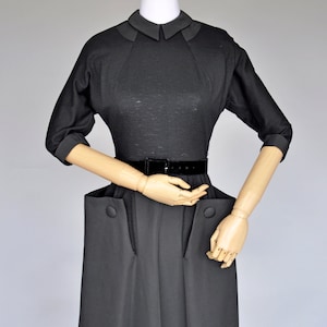 vintage 1940s black dress with pockets XS
