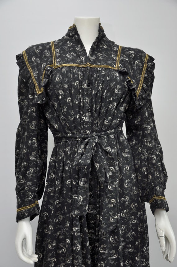 antique Victorian Edwardian black floral calico c… - image 1
