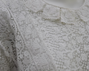 antique 1920s sheer ivory lace blouse with intricate collar XS-S