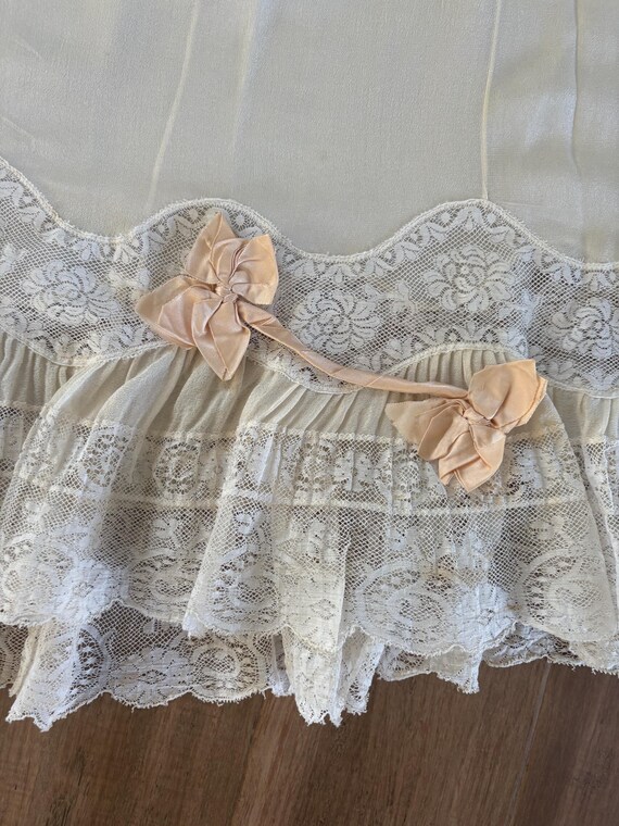 antique 1920s exceptional ivory silk skirt petticoat lace trim half slip lingerie S/M