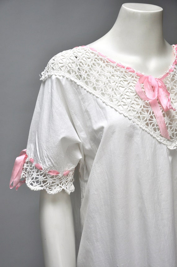 antique 1900s Edwardian white cotton nightgown wit