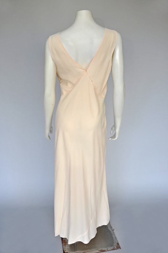 vintage 1930s peach nightgown slip dress w/ lace … - image 5