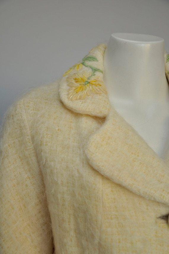 vintage 1960s creamy white mohair spring coat w/ … - image 1