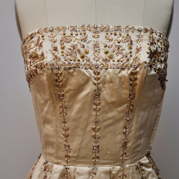 1950s Avant Garde Draped Silk Dress main image 0