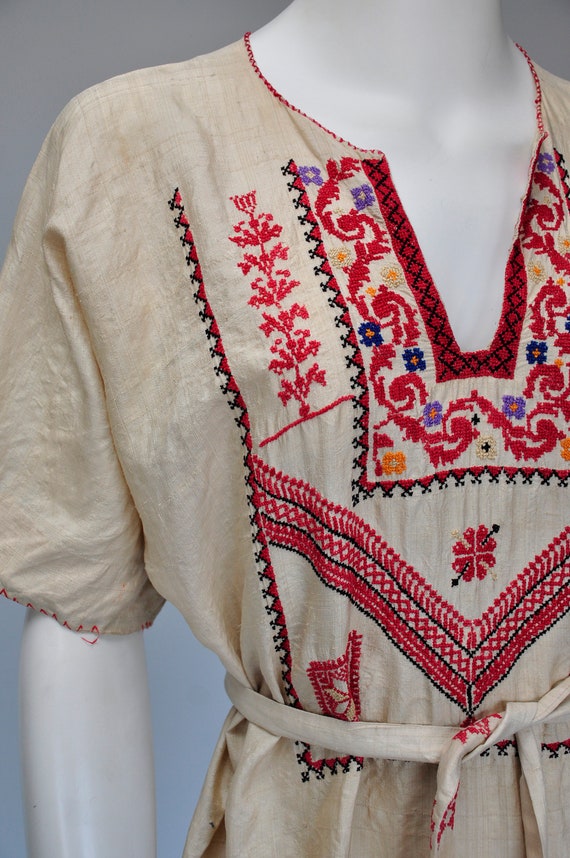 1930s silk embroidered folk dress S/M/L
