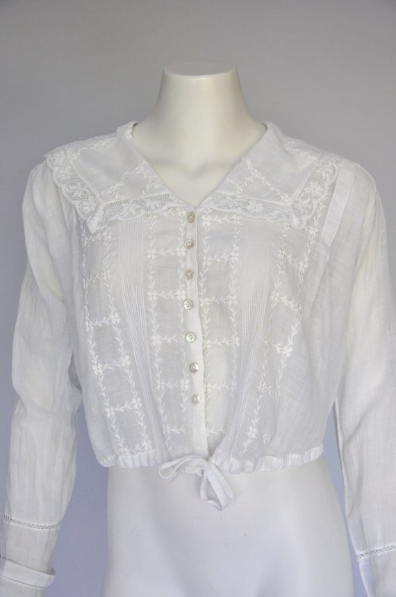 antique 1910s 1920s white cotton blouse w/ sailor 