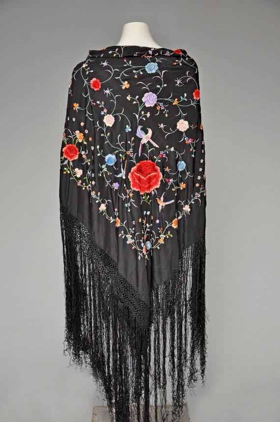 vintage 1920s black silk floral embroidered fring… - image 1