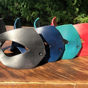 Pointed Superhero Mask | Leather Mask | Costume Mask | Cosplay Mask | Masquerade | Halloween | Hand Crafted | Genuine Leather Mask | Mask