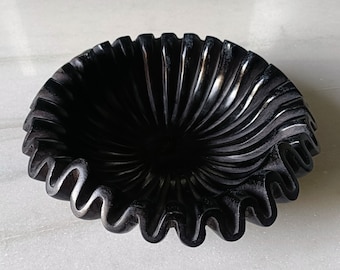 Handmade Black Marble Wave Bowl: 9 Inch Decorative Fruit Bowl