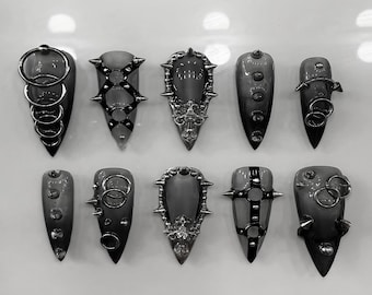 Gothic Metal Stud Press On Nails, Dark Punk Stiletto Nails with Rings