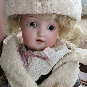 Antique German Bisque Doll Simon & Halbig / Paul Bergner