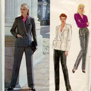 Pode incluir: Um padrão de costura para um blazer e calças da Vogue American Designer. O padrão é para o tamanho 2552 e foi desenhado por Joseph Picone.