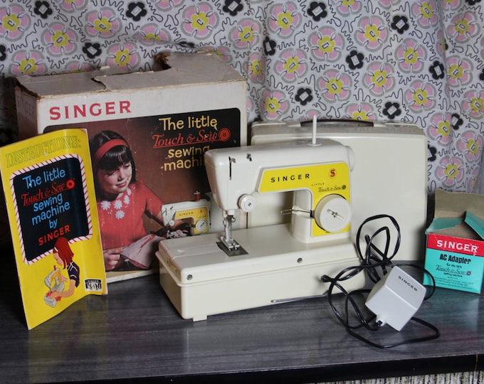 Little Touch & Sew Toy Singer Sewing Machine Model 67A23 Etsy