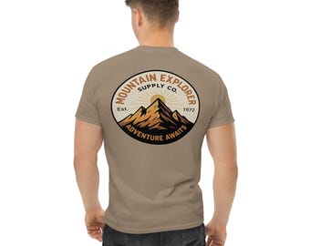 Camiseta vintage/retro de explorador de montaña • Regalo de camping para hombres y mujeres