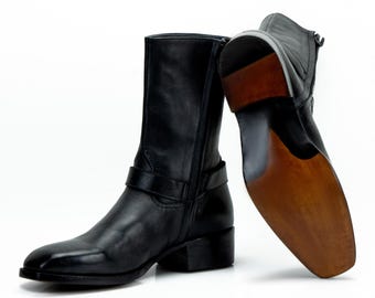 Bottes en cuir noir faites main avec bride à la cheville et boucle | Bottes à fermeture éclair latérale et taille biseautée pour hommes