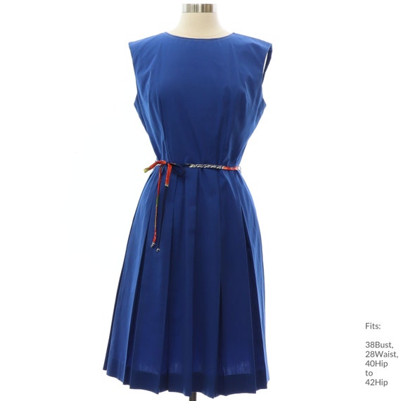 38Bust 60s 'Carol Brent' Mod Dress | Vintage Slee… - image 1