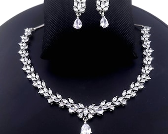 Bridal Teardrop CZ Necklace Set Wedding Jewelry Silver Crystal Necklace Earrings Bridal Set Elegant Bride Jewelry Gift