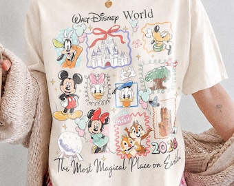 Comfort Colos® vintage Mickey and Friends Disneyworld T-shirt, retro Walt Disney World familieuitstapje, outfits Disney familiereis 2026