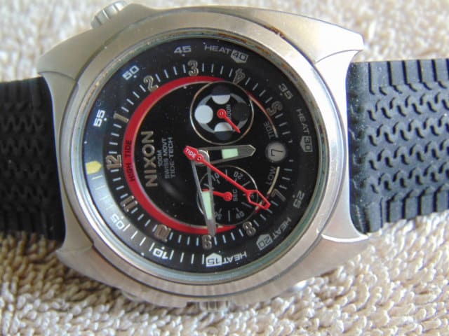 Nixon channel t watch hotsell