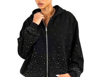 Zwarte hoodie met rits en strassteentjes • Sprankelende ritssluiting • Hoodie met kristallen studs