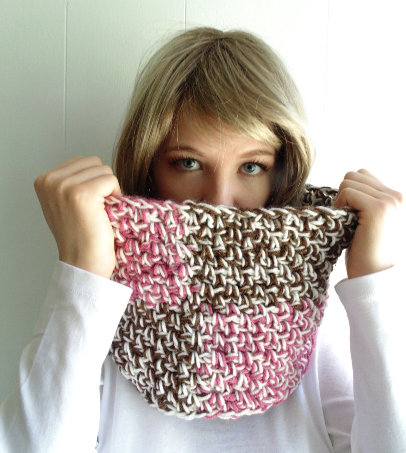 Crochet PATTERN - Neapolitan Cowl - Infinity Scarf - Etsy