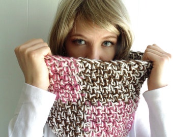 Crochet PATTERN  - Neapolitan Cowl - Infinity Scarf