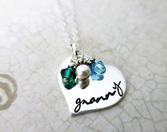 Collar personalizado de plata de ley con forma de corazón: Joyería con la piedra de nacimiento de la abuela